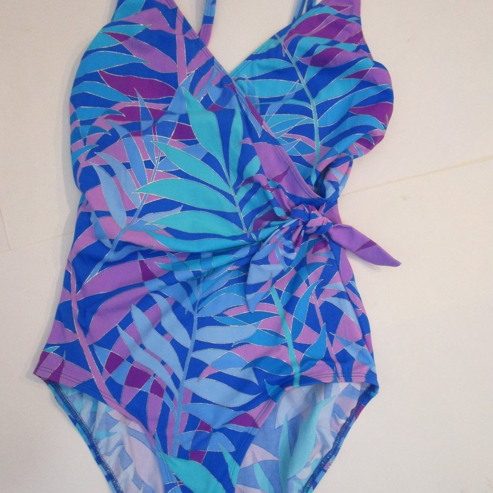 Reggae Leaf Tropical One Piece Swimsuite
